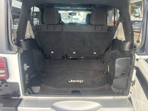 2014 Jeep Wrangler Unlimited Sahara