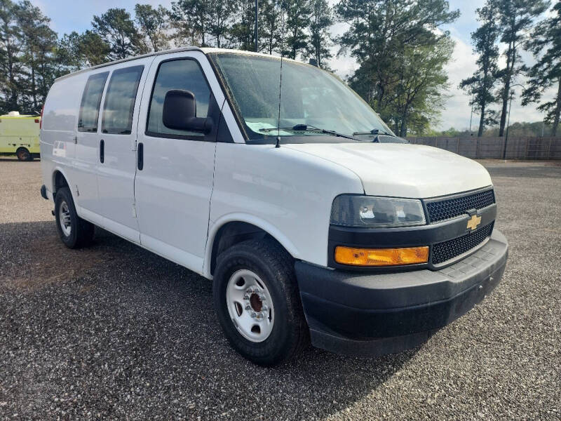 2022 Chevrolet Express 2500