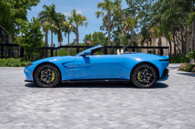 2021 Aston Martin Vantage