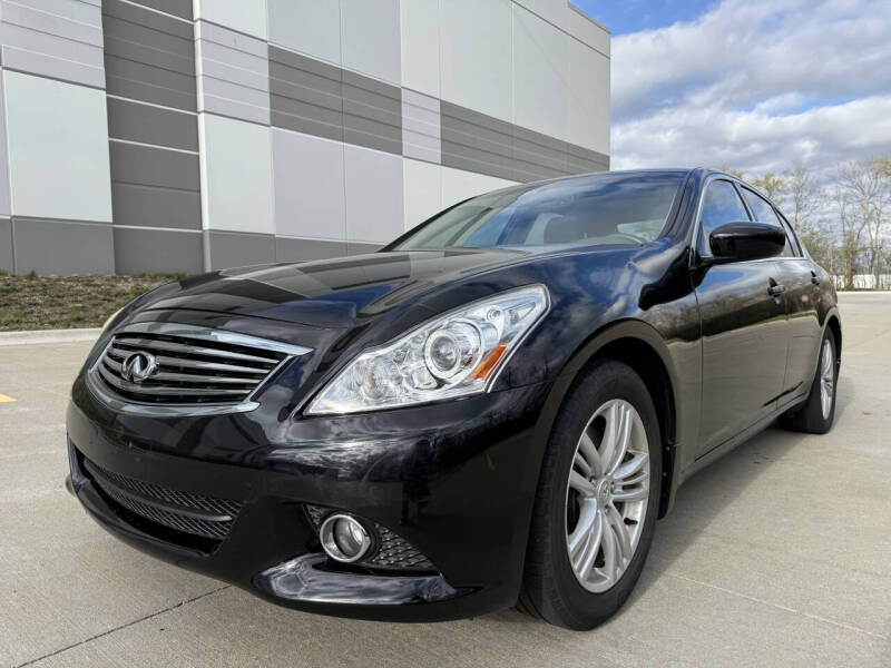 Used 2010 INFINITI G Sedan Anniversary Edition with VIN JN1CV6AR4AM453792 for sale in Elmhurst, IL