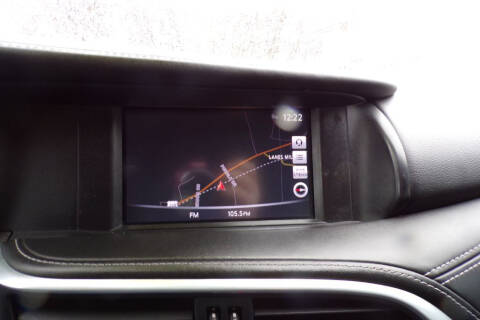 2017 Infiniti QX30 Premium
