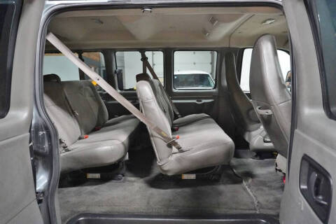 2017 Chevrolet Express LT 3500