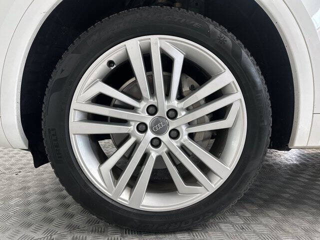 2019 Audi Q5 quattro Prestige 45 TFSI