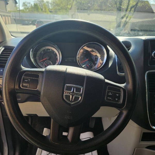2015 Dodge Grand Caravan SE
