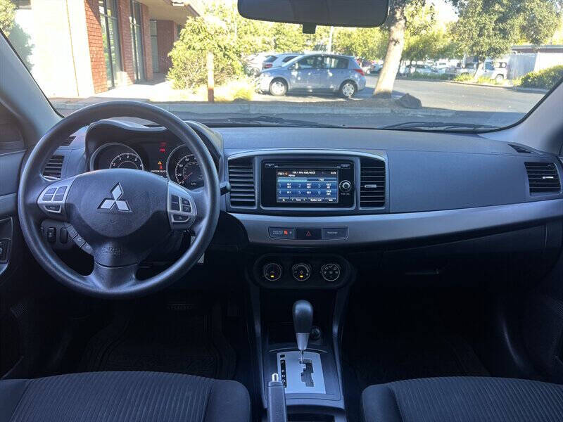 2015 Mitsubishi Lancer SE