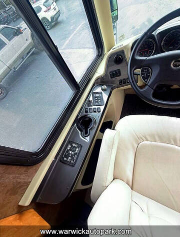 2015 Freightliner XCM Chassis