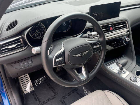 2025 Genesis G70