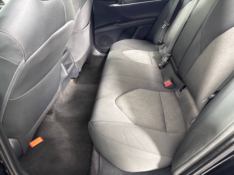 2019 Toyota Camry LE