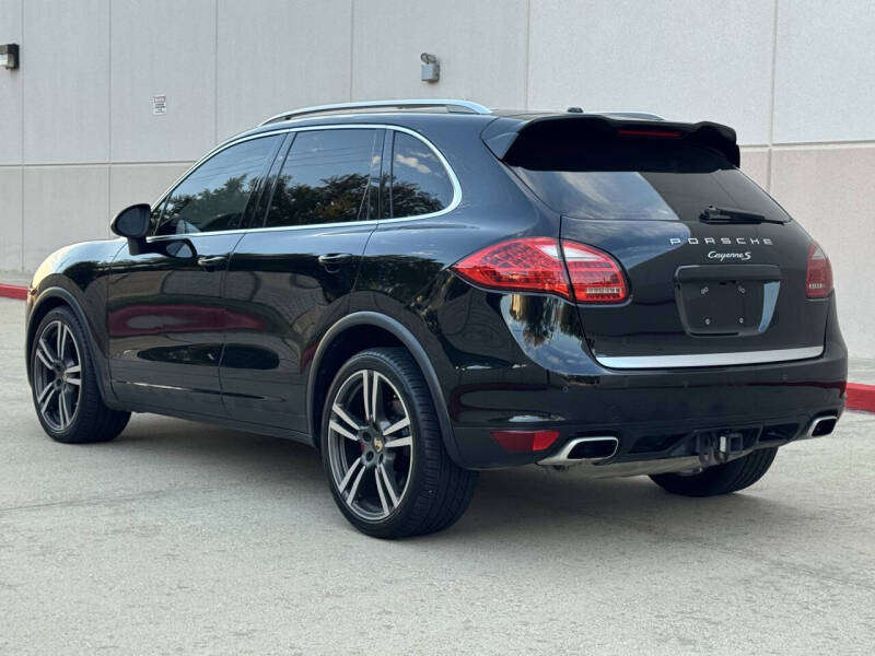 2012 Porsche Cayenne S