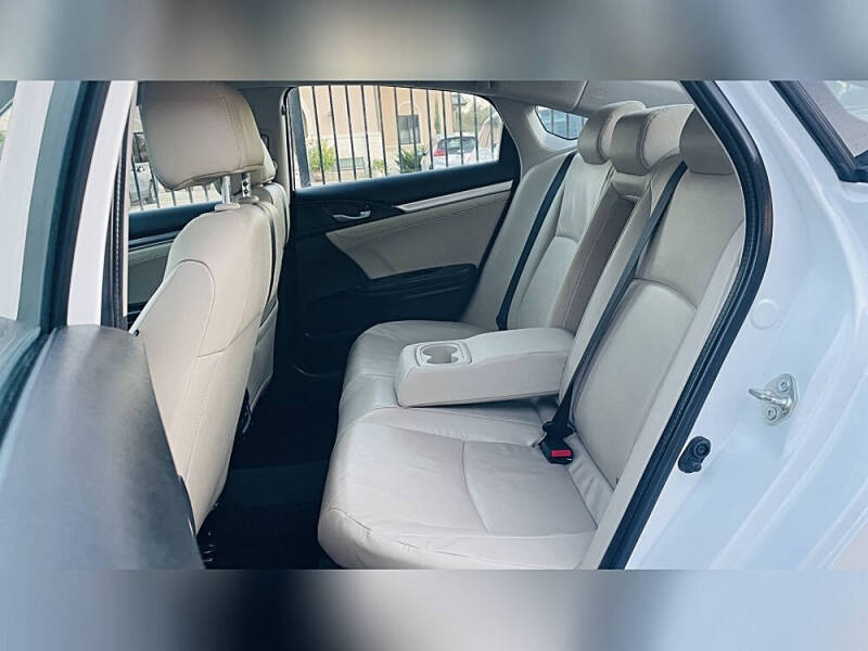 2016 Honda Civic Touring