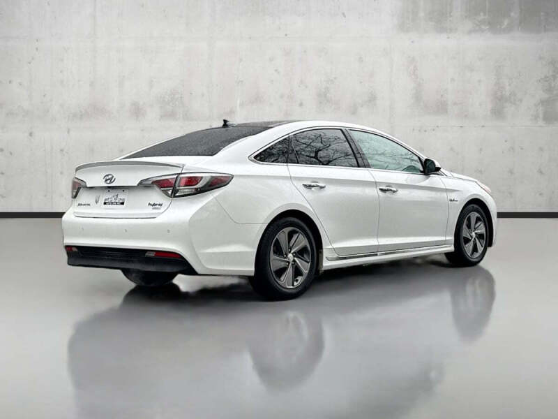 2017 Hyundai Sonata Hybrid