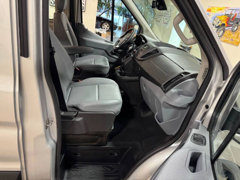 2019 Ford Transit 250