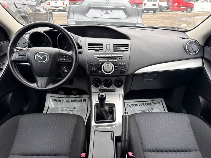 2011 Mazda MAZDA3 i Touring