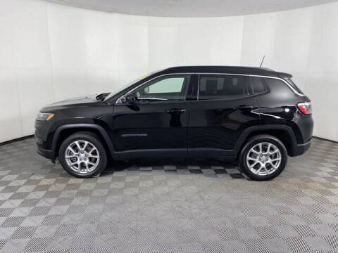2023 Jeep Compass Latitude Lux