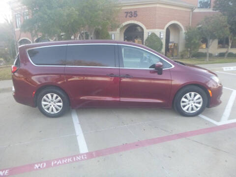 2019 Chrysler Pacifica L
