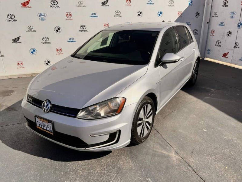 2016 Volkswagen e-Golf SE