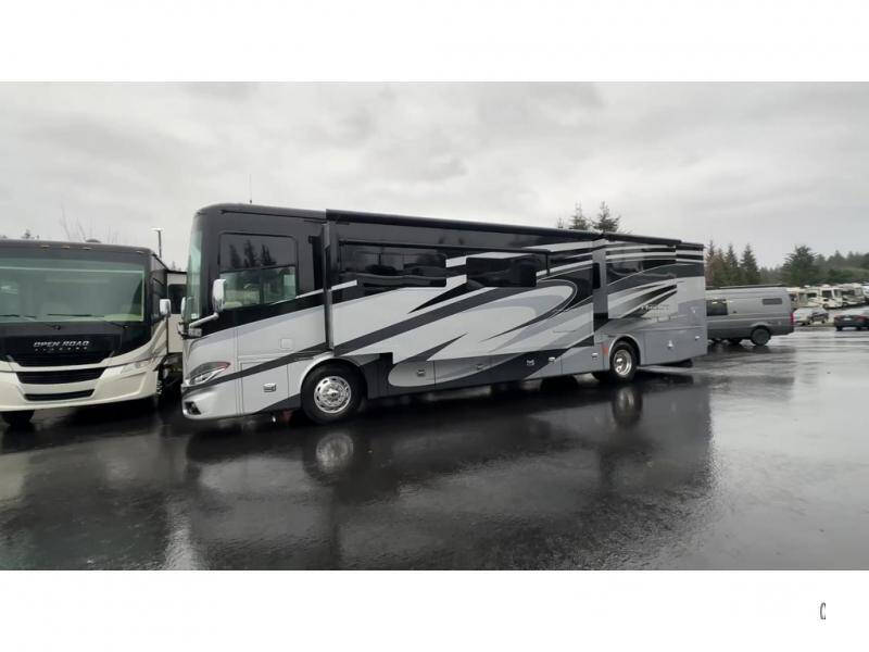 2017 Freightliner XCM Chassis