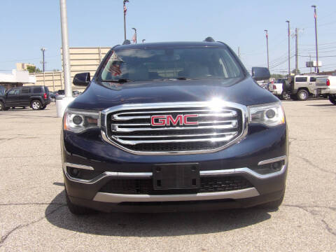 2017 GMC Acadia SLT-1