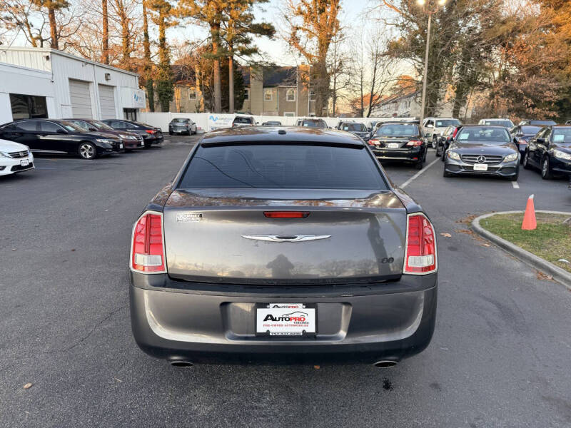 2013 Chrysler 300