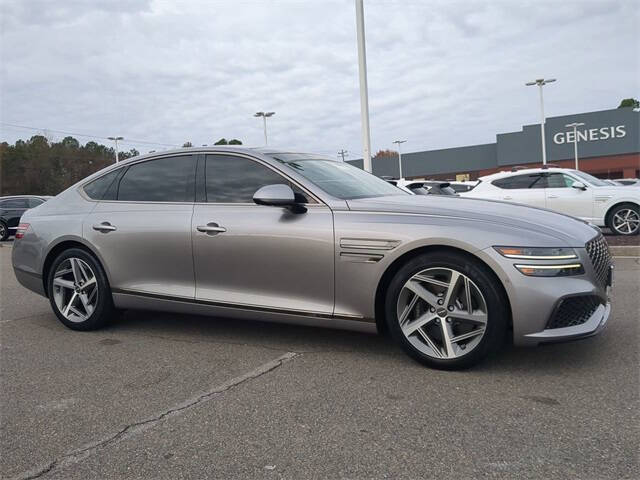 2023 Genesis G80