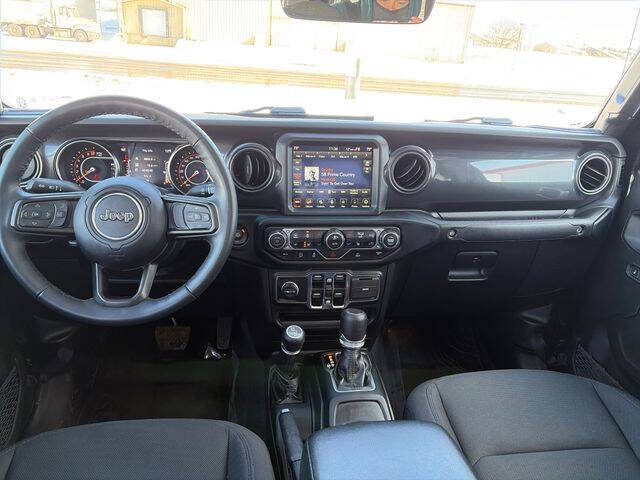 2022 Jeep Gladiator Altitude