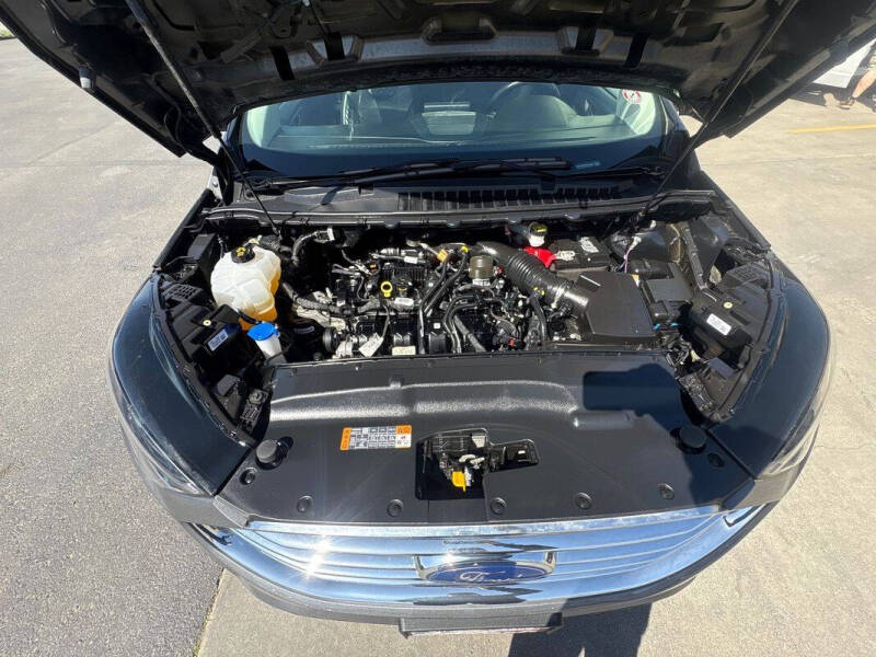 2023 Ford Edge Titanium