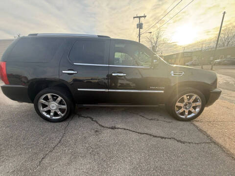 2011 Cadillac Escalade Premium