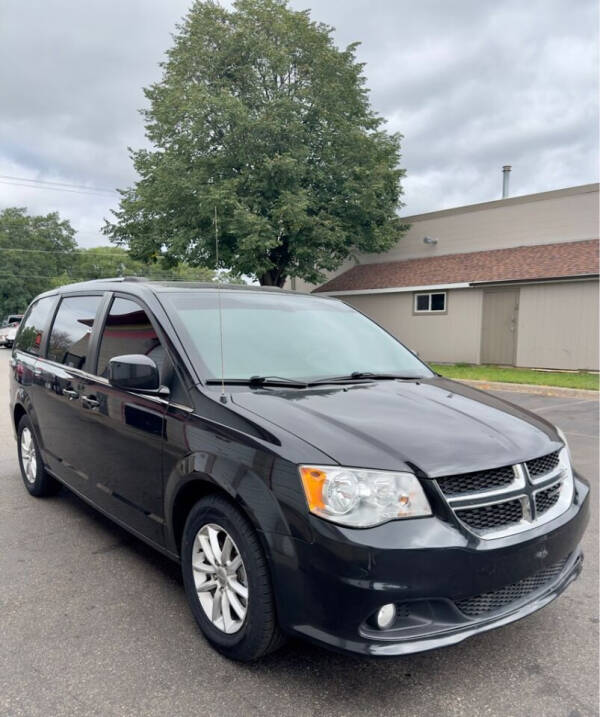 2019 Dodge Grand Caravan for sale at MIDWEST CAR SEARCH in Fridley MN
