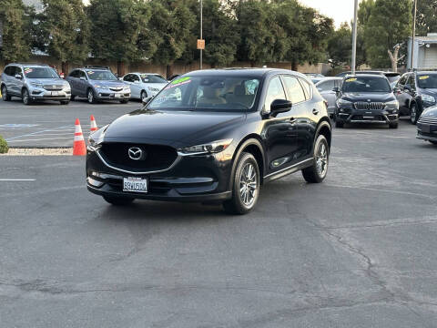 2017 Mazda CX-5 Sport