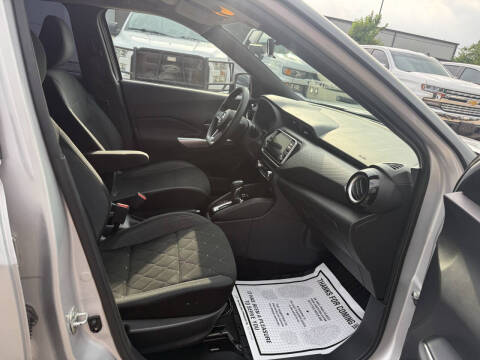 2020 Nissan Kicks SV