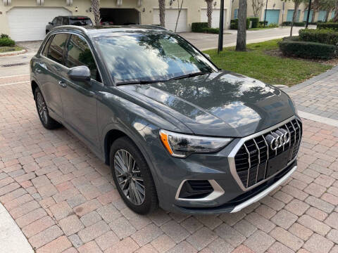 2021 Audi Q3 quattro Premium 40 TFSI
