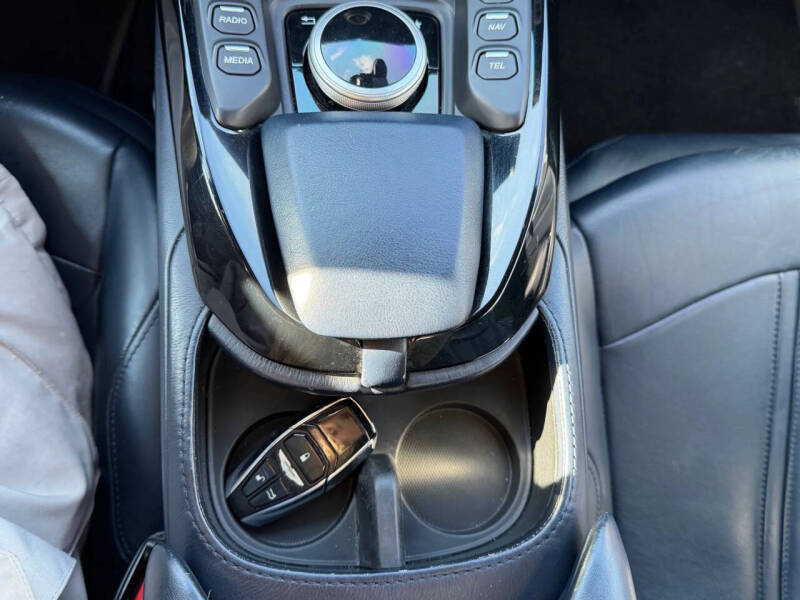 2020 Aston Martin Vantage