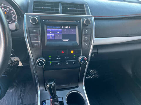 2017 Toyota Camry XLE