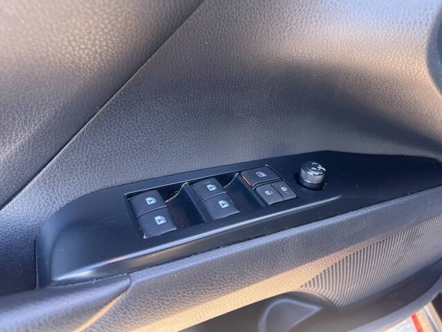 2020 Toyota Camry SE Nightshade