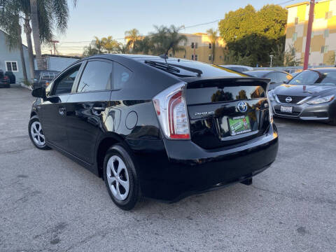 2013 Toyota Prius Three