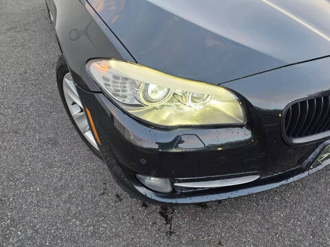 2013 BMW 5 Series 528i xDrive