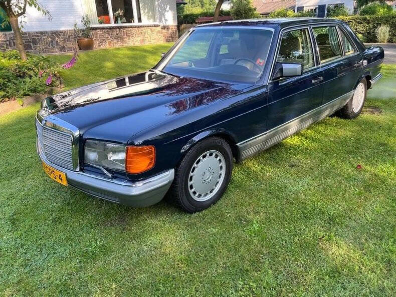 1983 Mercedes-Benz 500-Class