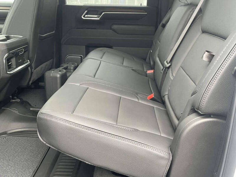 2025 GMC Sierra 3500HD