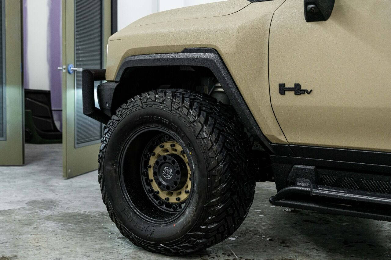 2023 GMC Hummer EV Pickup Pickup - $179,999