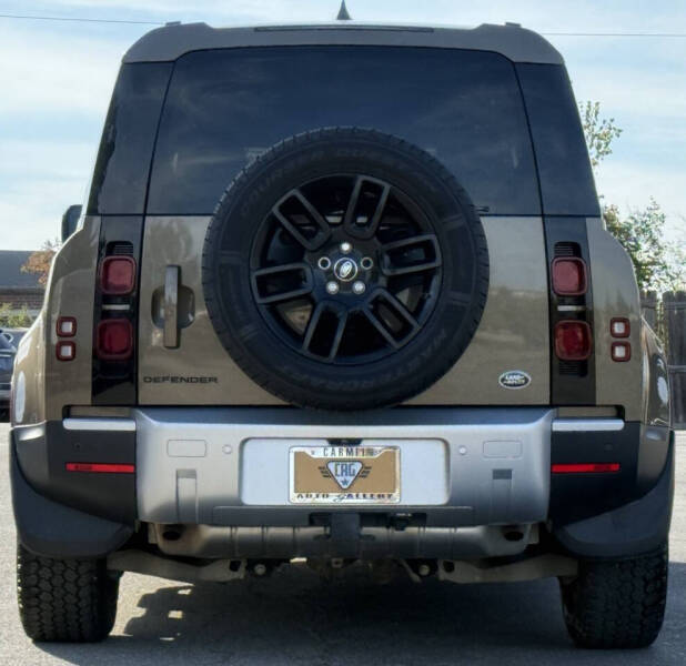 2021 Land Rover Defender 110 S