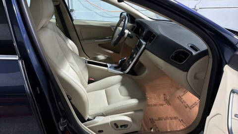 2015 Volvo S60 T5 Premier