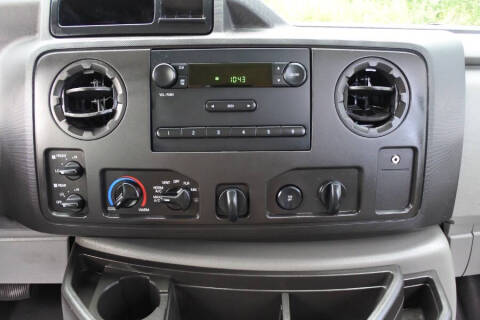 2014 Ford E-Series E-250