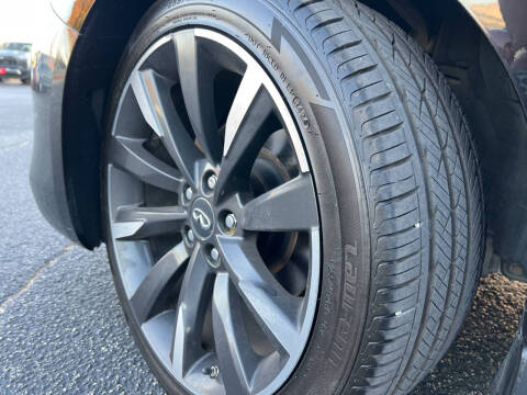 2017 Infiniti Q60 3.0T Premium