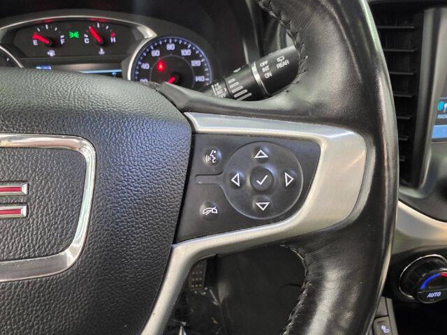 2017 GMC Acadia SLE-2