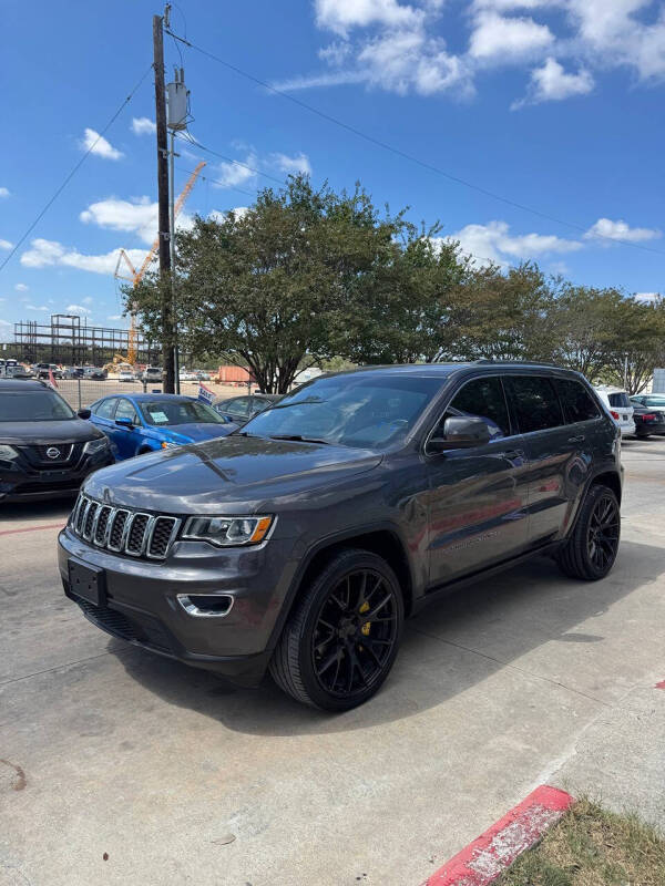 2020 Jeep Grand Cherokee Laredo E