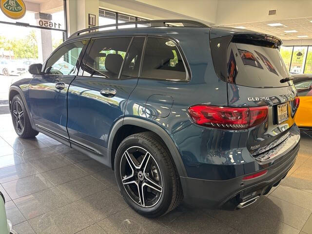 2021 Mercedes-Benz GLB 3