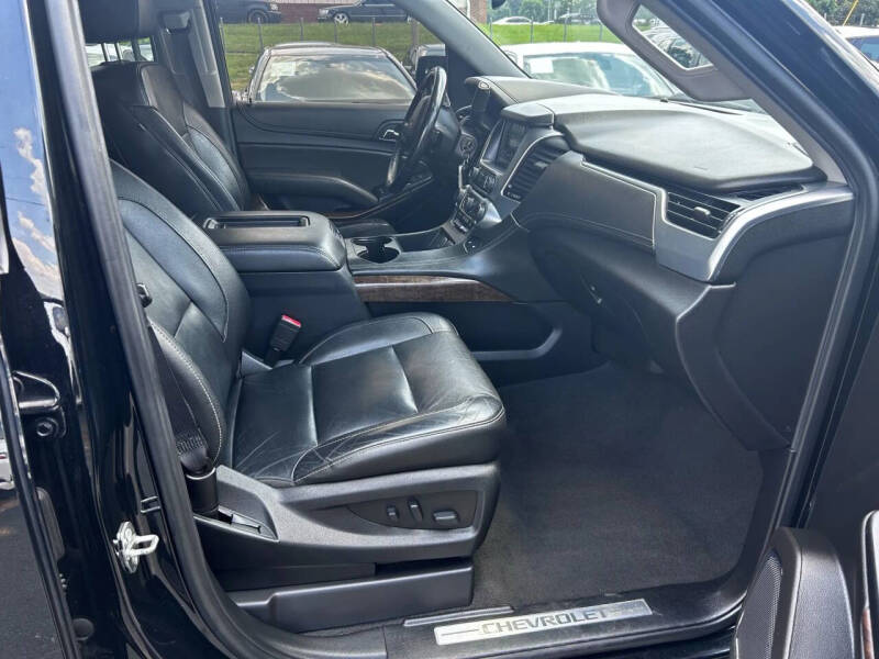 2019 Chevrolet Suburban LT