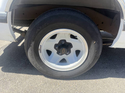 1994 Chevrolet S-10 LS