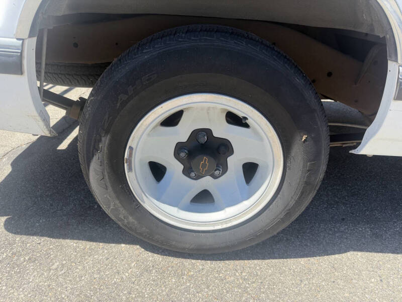 1994 Chevrolet S-10 LS
