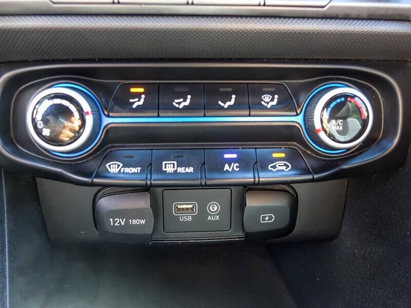 2019 Hyundai Veloster 2.0L